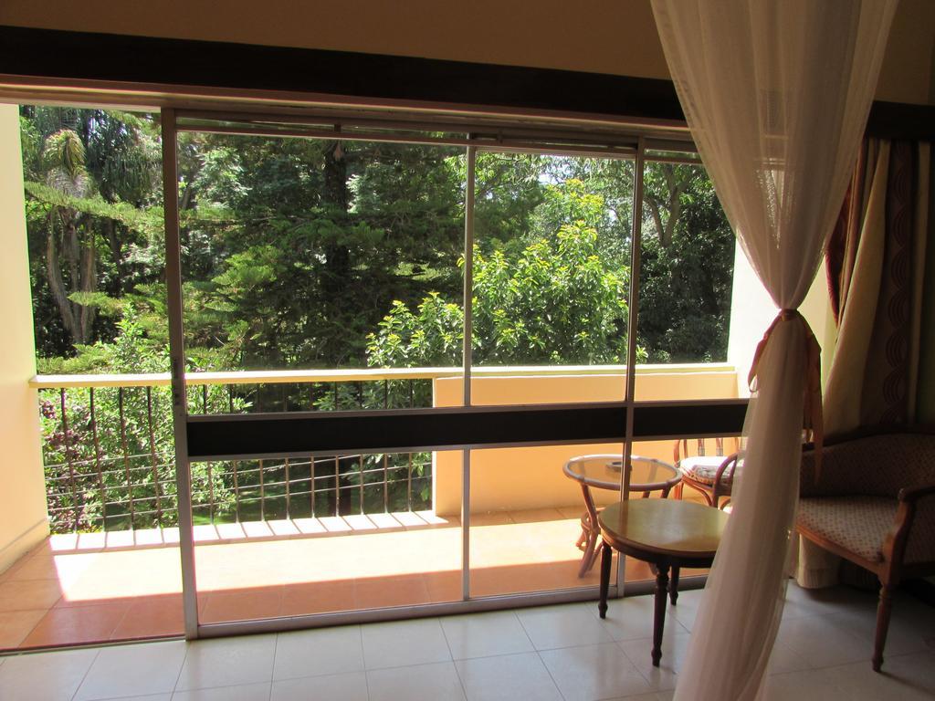 Equator Hotel Arusha Habitación foto